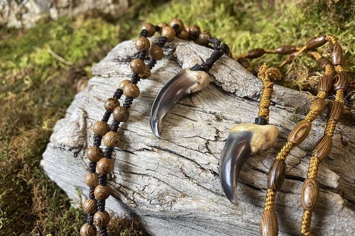 Коготь «Солнце» — подвеска на плетённом шнурке - Подвески